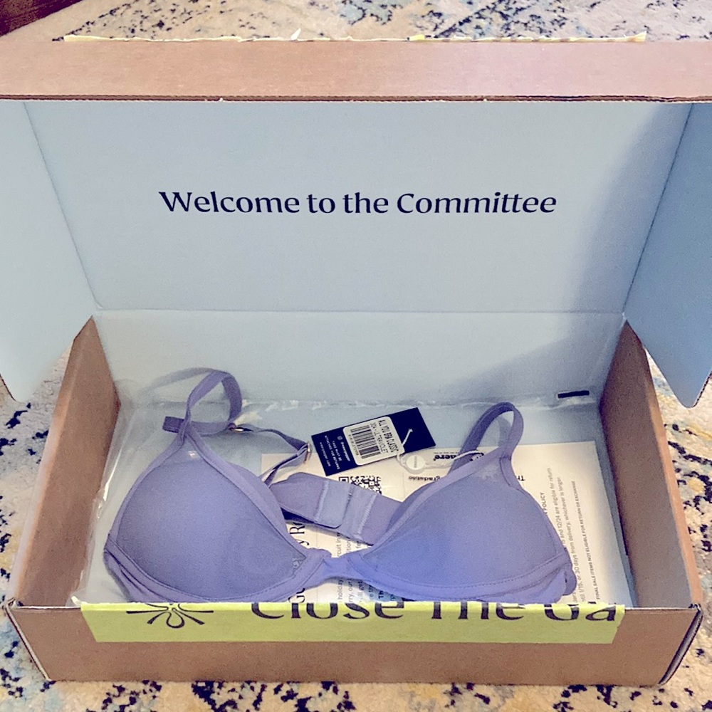 New in Box! PEPPER Classic All You Bra in Ultraviolet